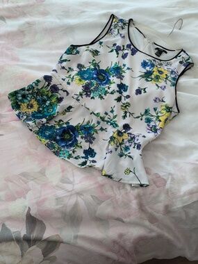Forever 21 White Top with Black Trim and Floral Accent